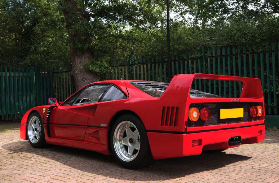  Ferrari F40 1987 года  (фото 31 из 127)